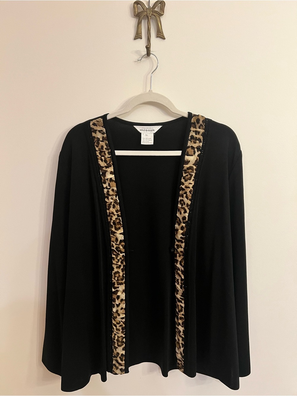 Vintage Exclusively Misook Black Cardigan Leopard Animal Print Ruffle Trim XL
